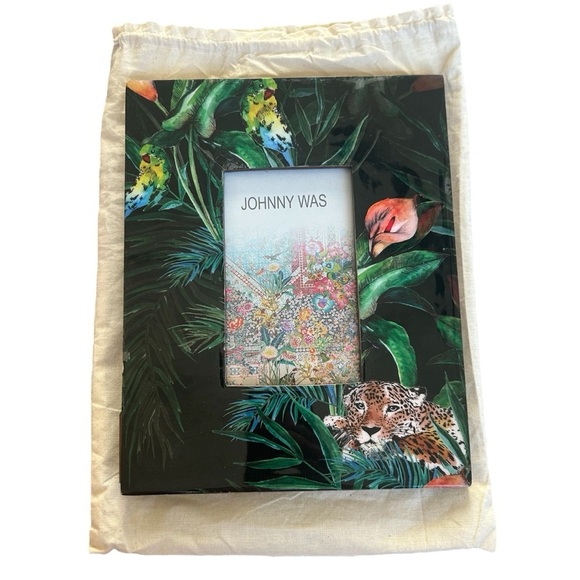 Johnny Was Andra jungle leopard black 3.5 x 5” photo frame lacquer enamel leaf - Picture 1 of 6